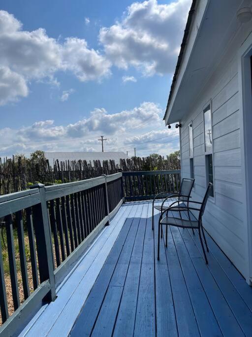 The Paddock House At Blanco Texas Villa Exterior photo